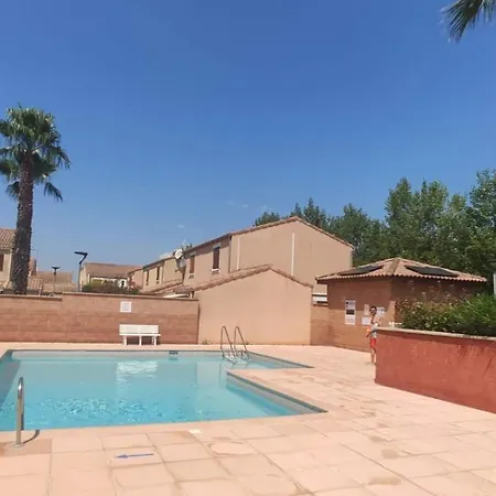Dom wakacyjny Maison Dolce A 900m De La De *